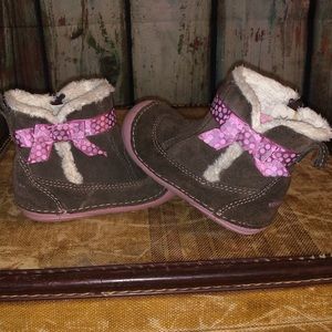 Adorable stride rite baby girl brown boots 4.5W